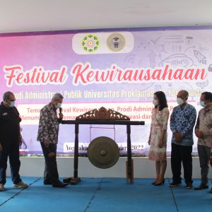 Prodi Administrasi Publik Fisipol UP45 Laksanakan Festival Kewirausahaan