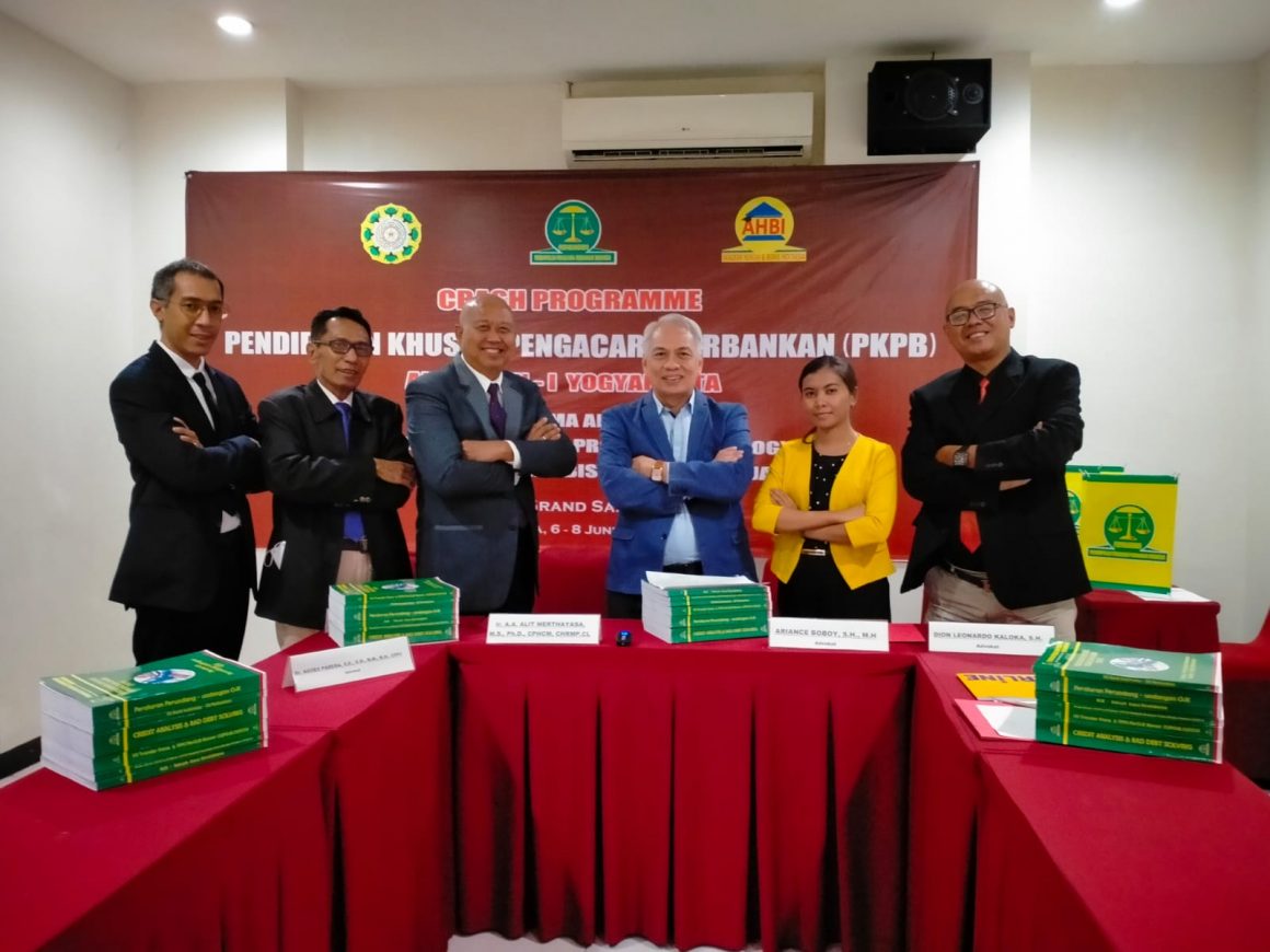 Fakultas Hukum UP45 dengan Akademi Hukum Bisnis Indonesia Jakarta (AHBI) Laksanakan Pendidikan Khusus Pengacara Bank (PKPB)