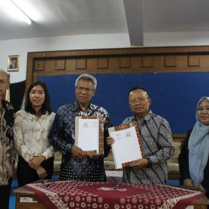 UP45 dan Universitas Bandung Laksanakan Penandatanganan MoU